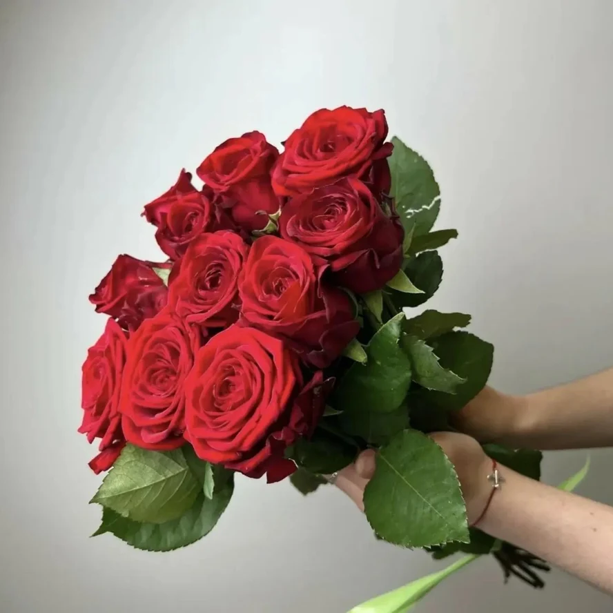 Букет "Фиеста" 11 красных роз
